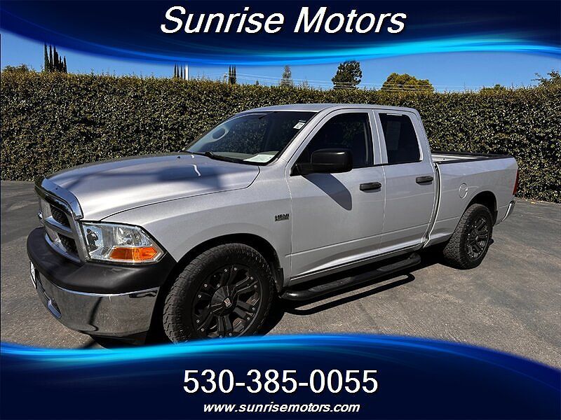 2011 DODGE Ram