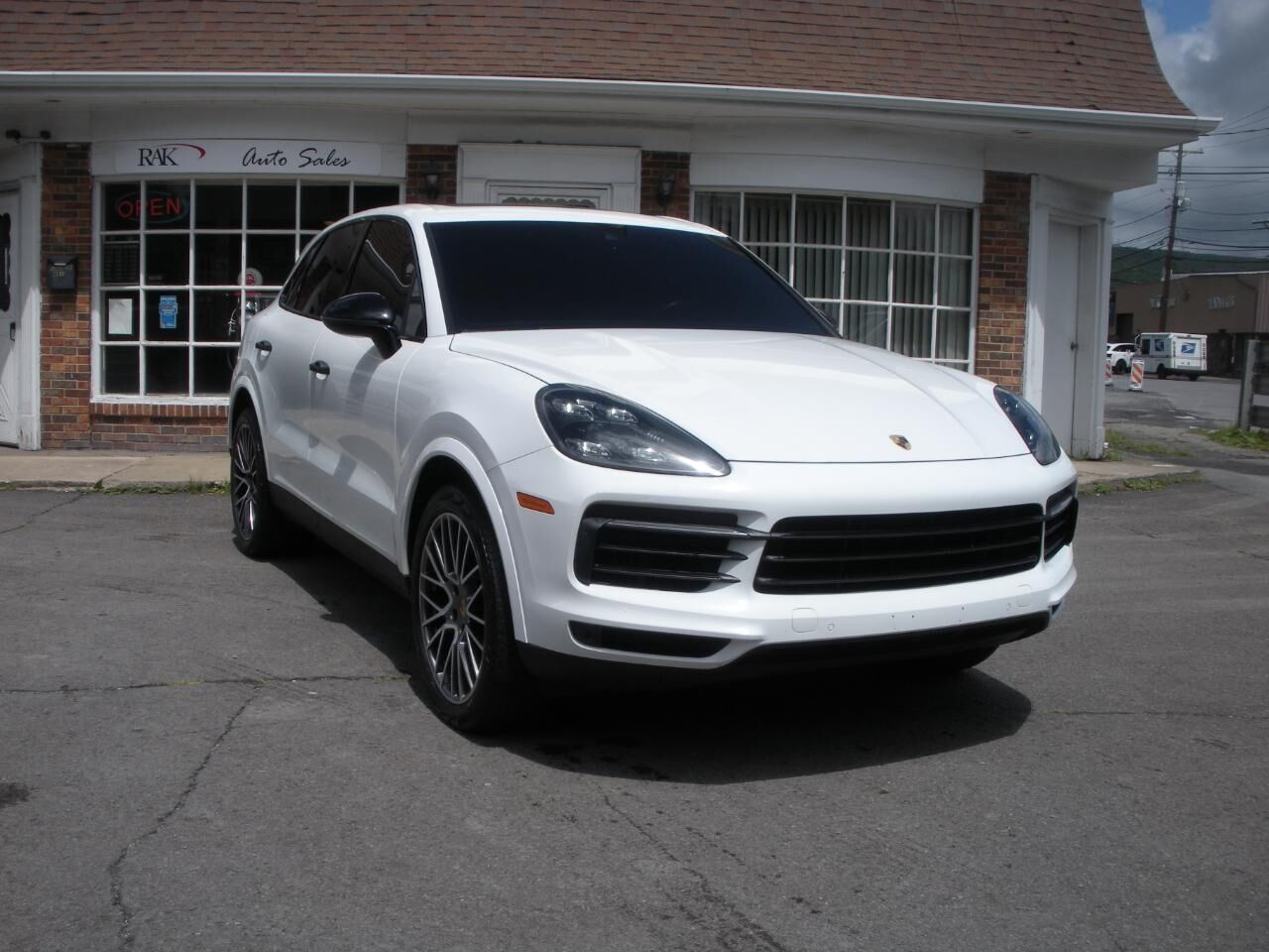 2019 PORSCHE Cayenne