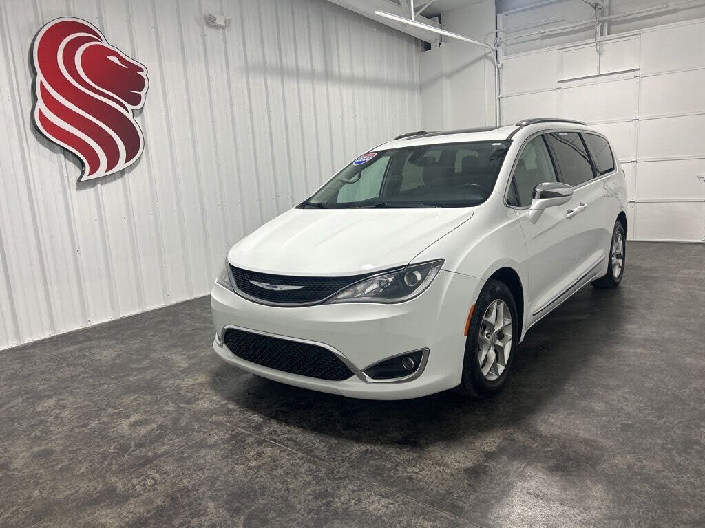 2020 CHRYSLER Pacifica