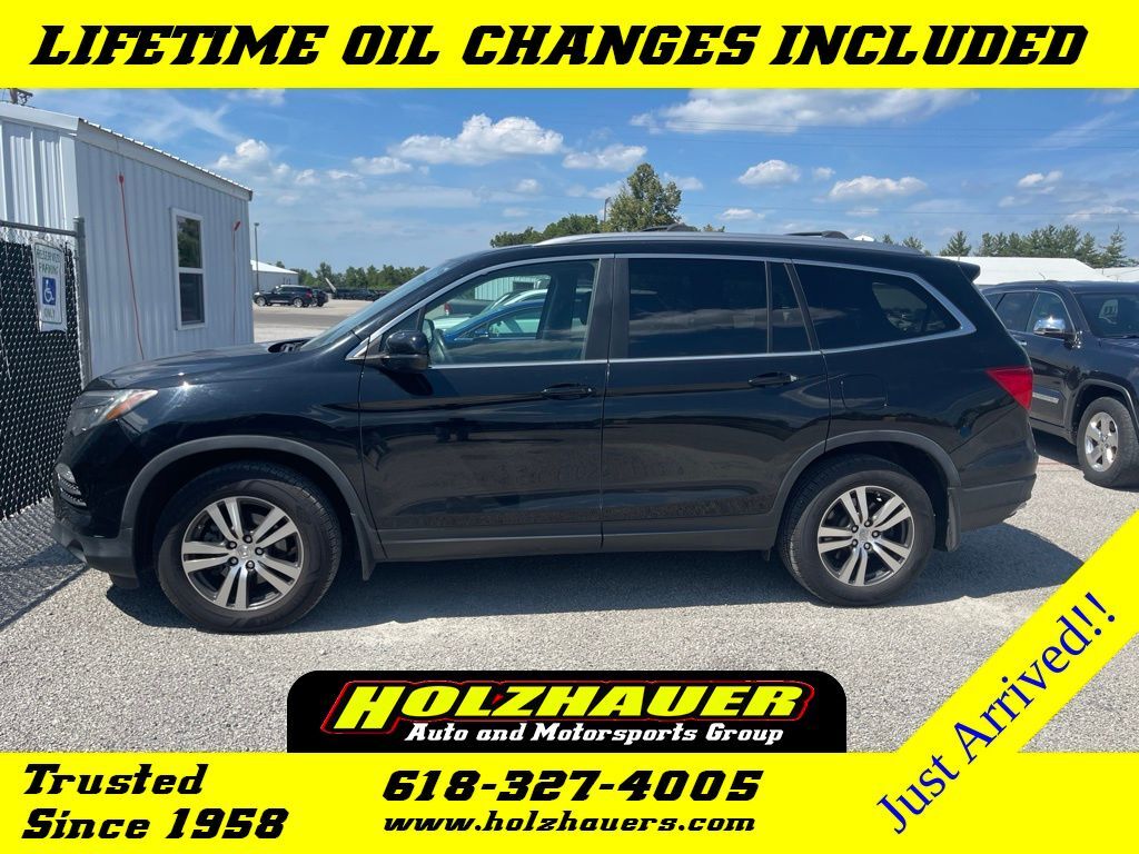2017 HONDA Pilot
