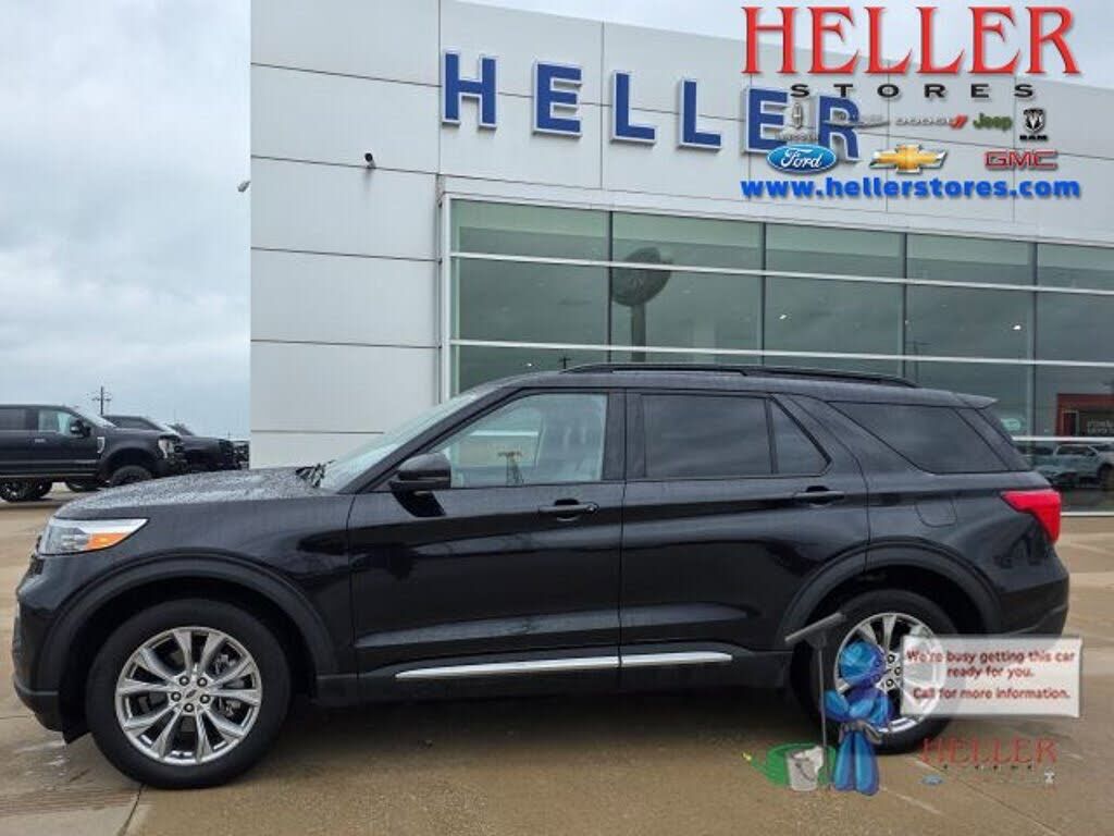 2024 FORD Explorer