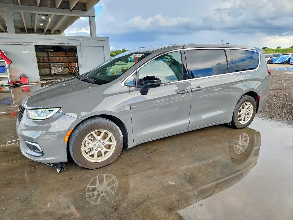 2025 CHRYSLER Pacifica