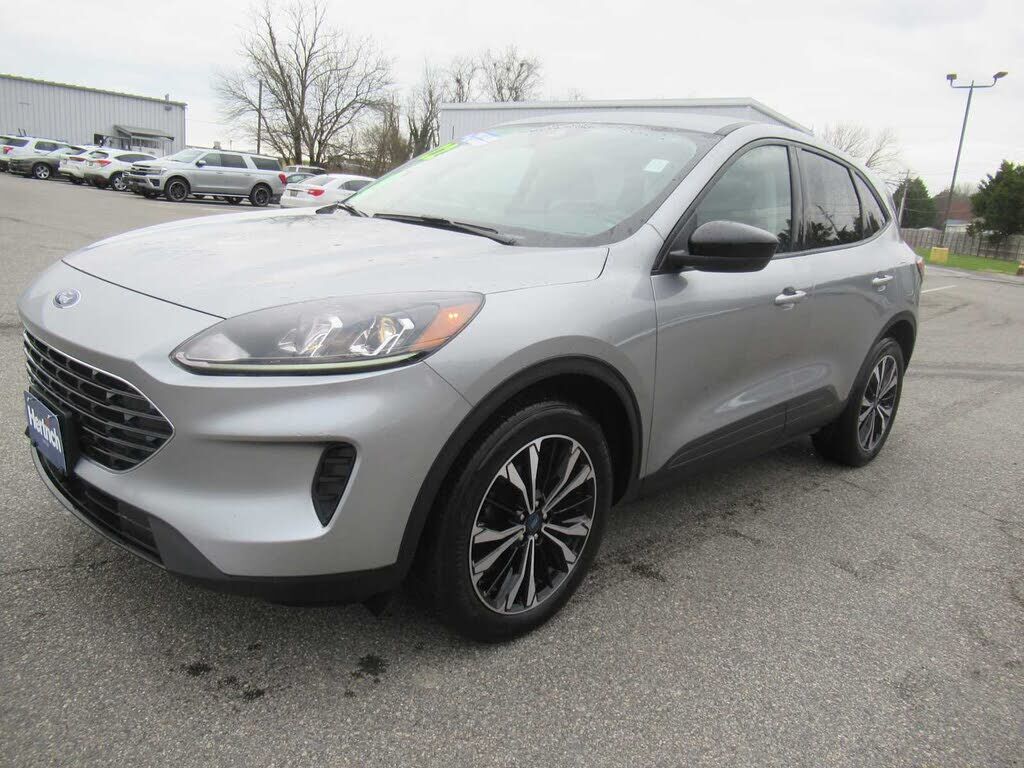 2022 FORD Escape
