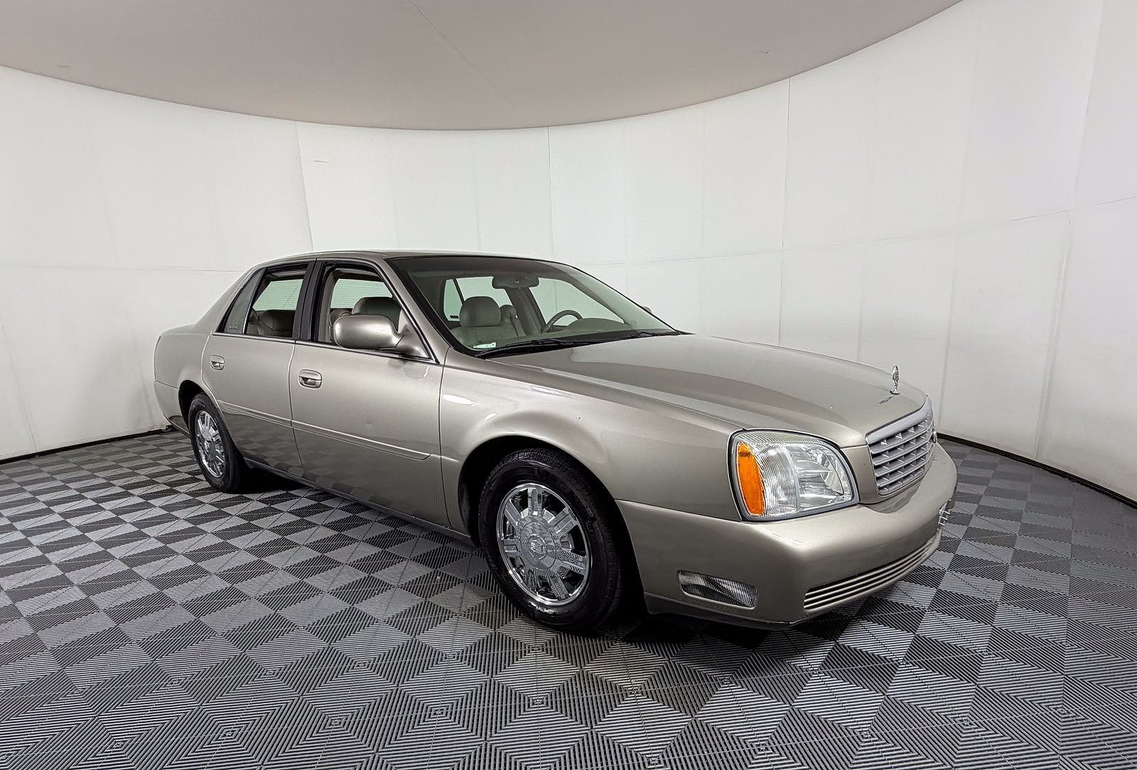 2003 CADILLAC Deville