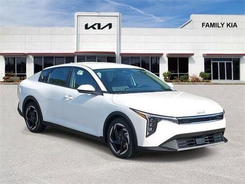 2025 KIA K4