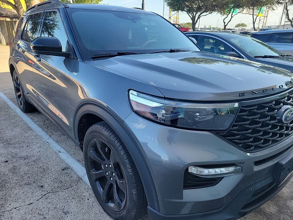 2024 FORD Explorer