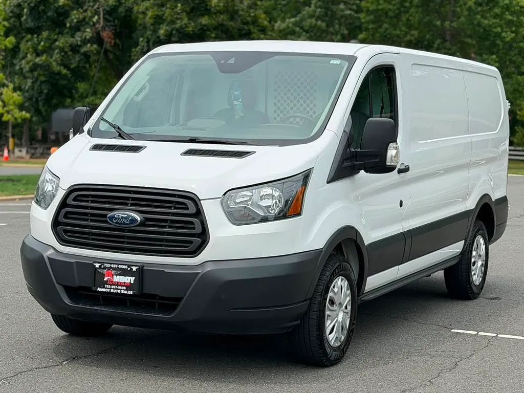 2018 FORD Transit