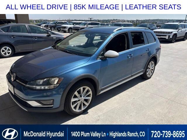 2018 VOLKSWAGEN Golf Alltrack