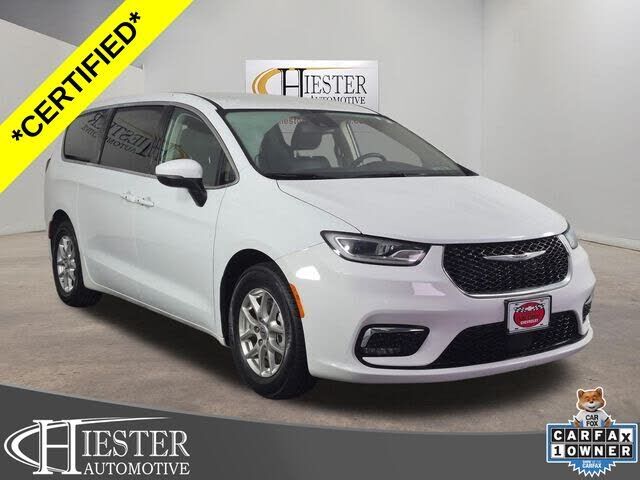 2023 CHRYSLER Pacifica