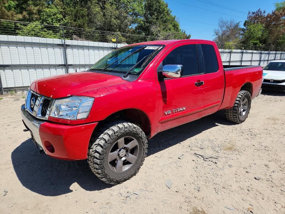 2005 NISSAN Titan
