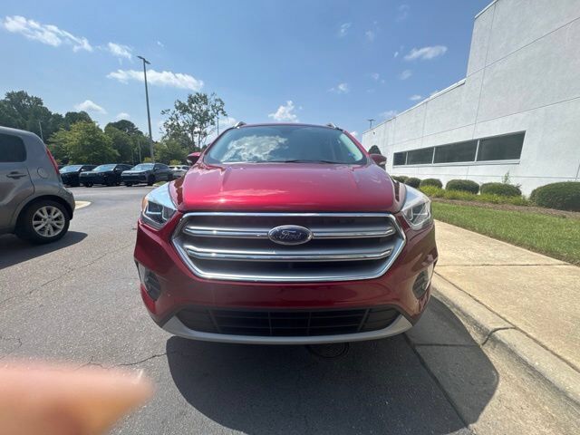 2017 FORD Escape