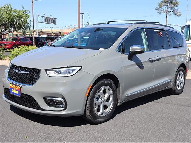 2023 CHRYSLER Pacifica