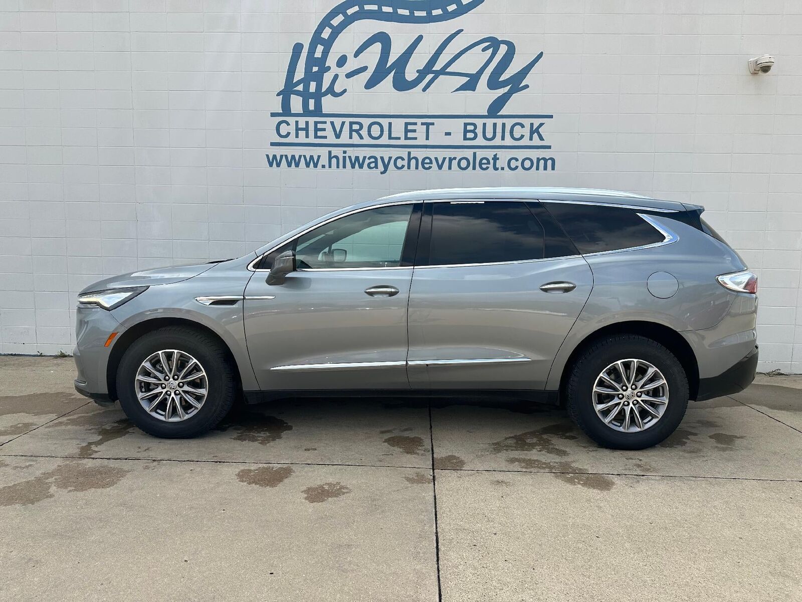 2023 BUICK Enclave