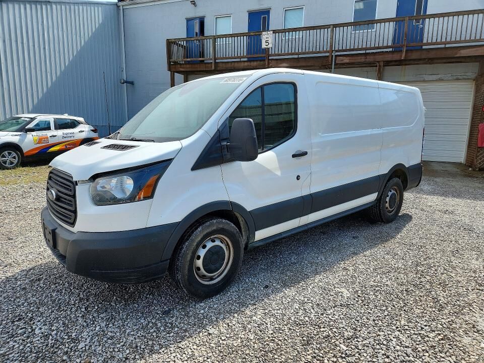 2017 FORD Transit