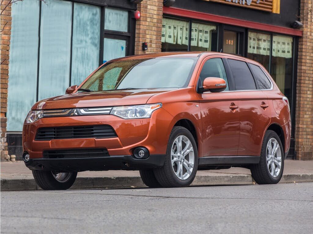2014 MITSUBISHI Outlander