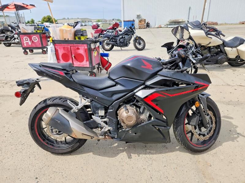 2021 HONDA CB