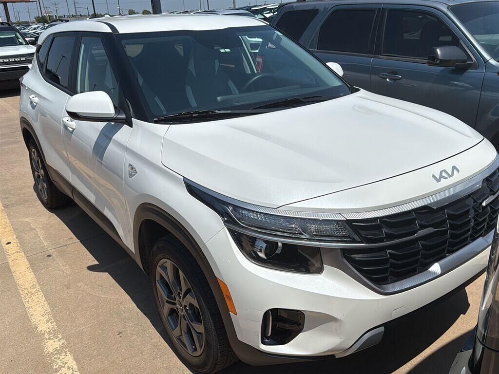 2024 KIA Seltos