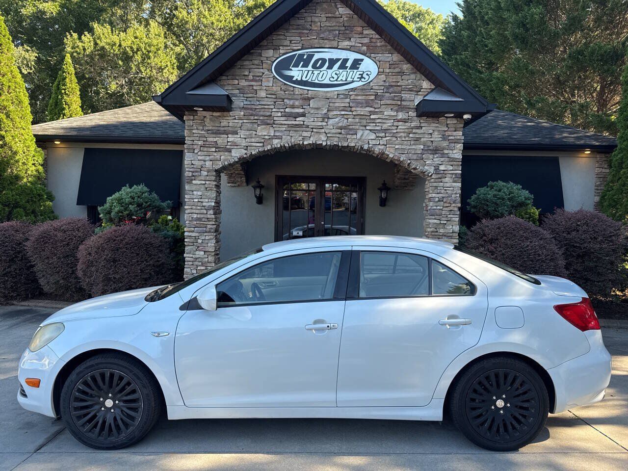 2012 SUZUKI Kizashi