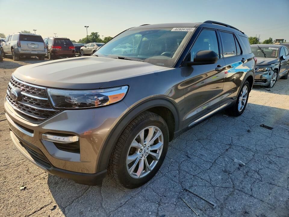 2021 FORD Explorer