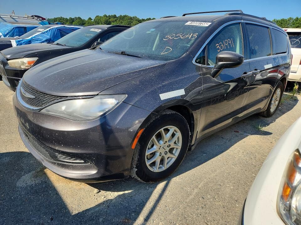 2021 CHRYSLER Voyager