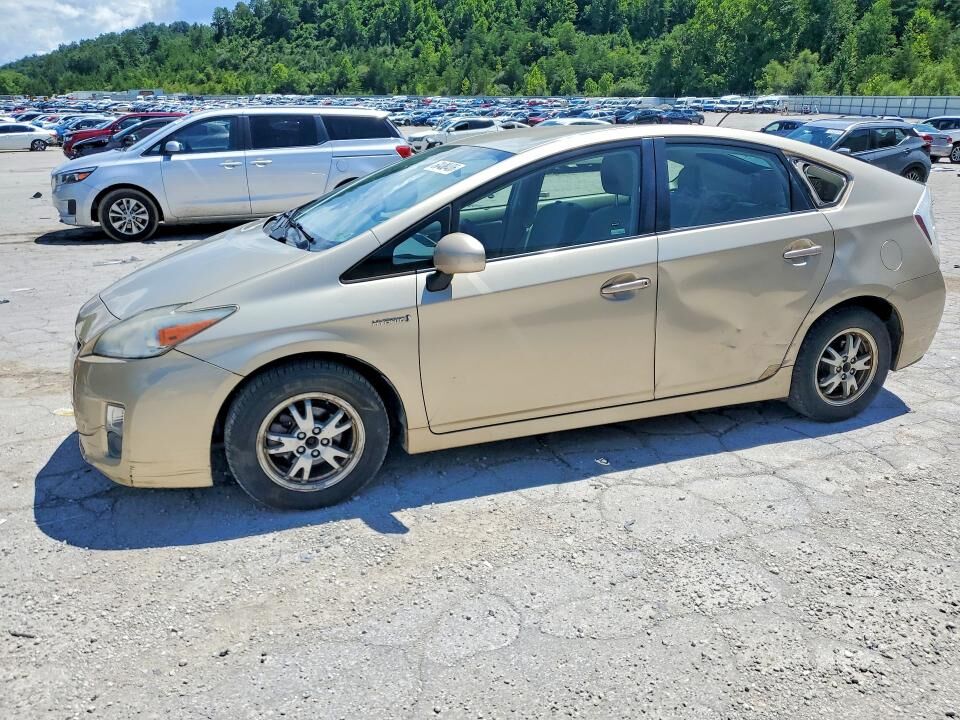 2011 TOYOTA PRIUS