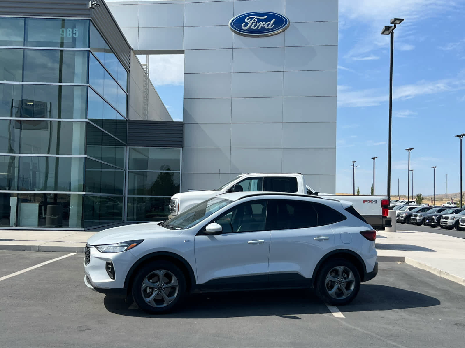 2025 FORD Escape