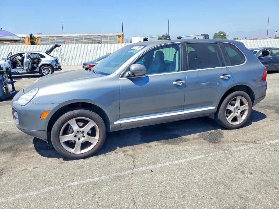 2005 PORSCHE Cayenne
