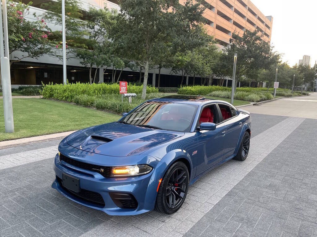 2021 DODGE Charger