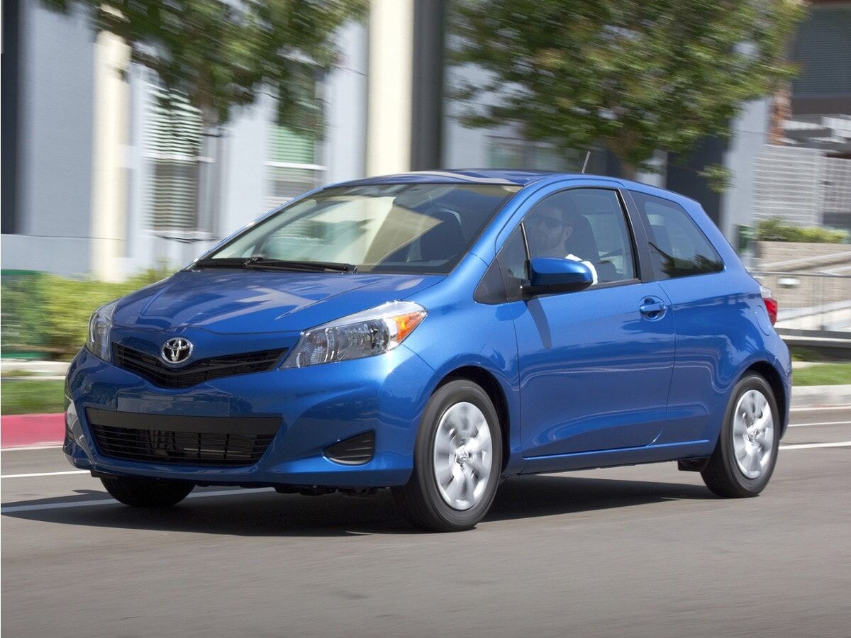 2013 TOYOTA Yaris