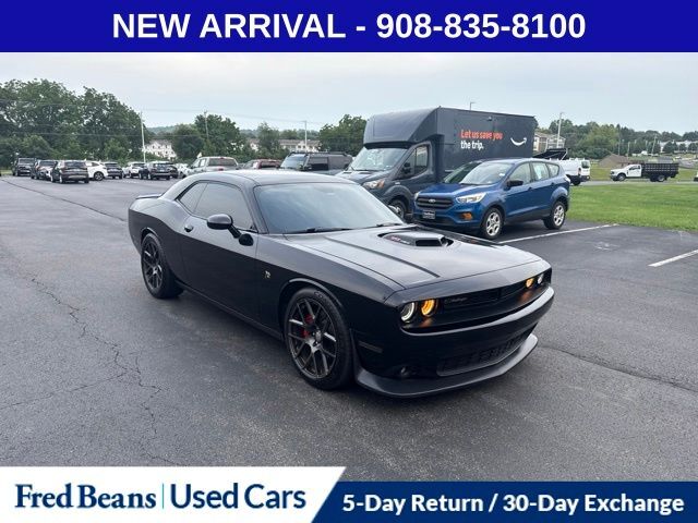 2016 DODGE Challenger