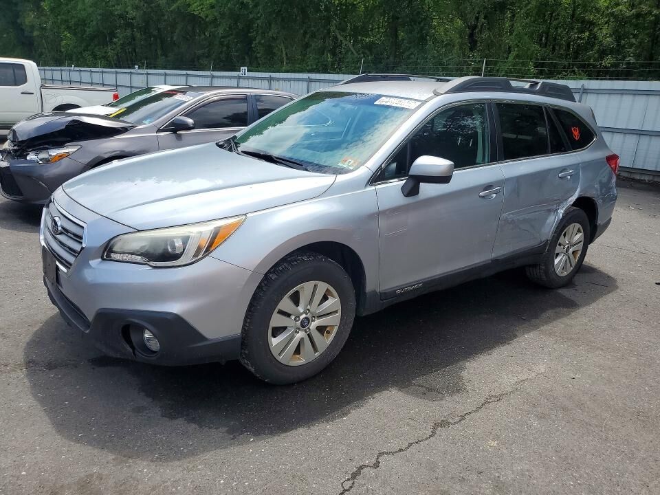 2015 SUBARU Outback