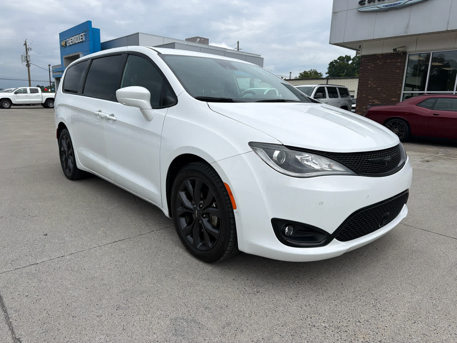2019 CHRYSLER Pacifica