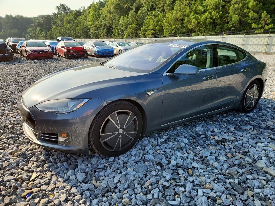 2013 TESLA Model S