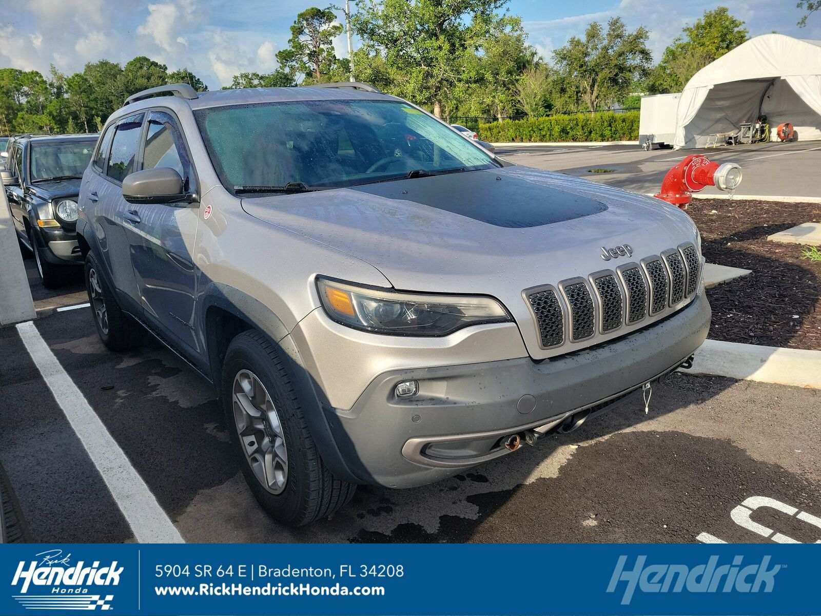 2020 JEEP Cherokee