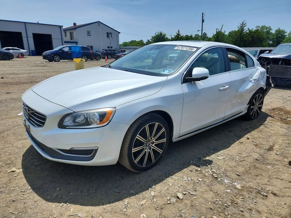 2018 VOLVO S60