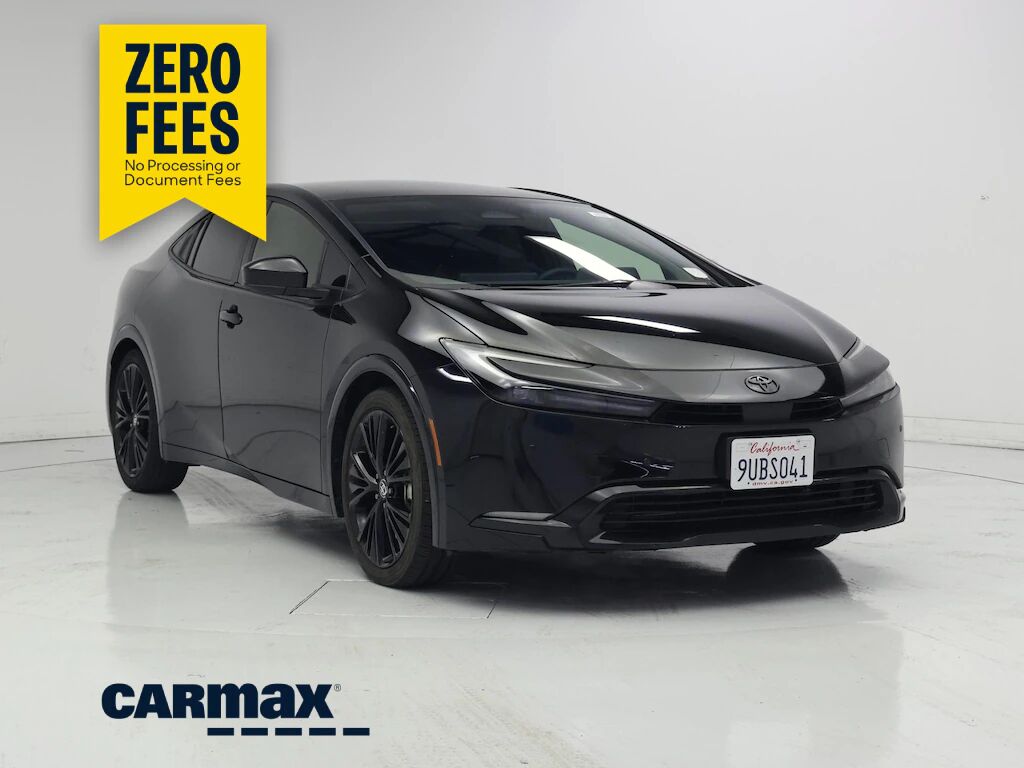 2025 TOYOTA PRIUS