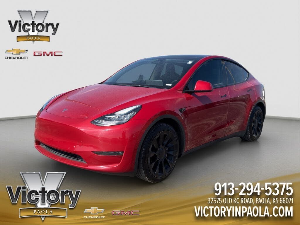 2022 TESLA Model Y