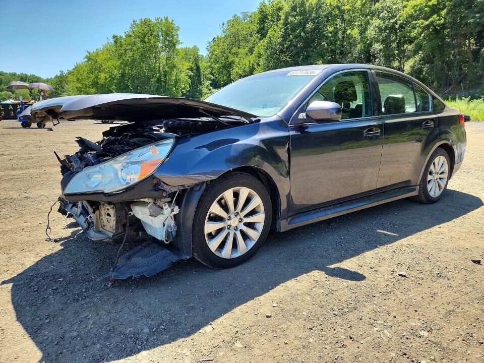 2011 SUBARU Legacy