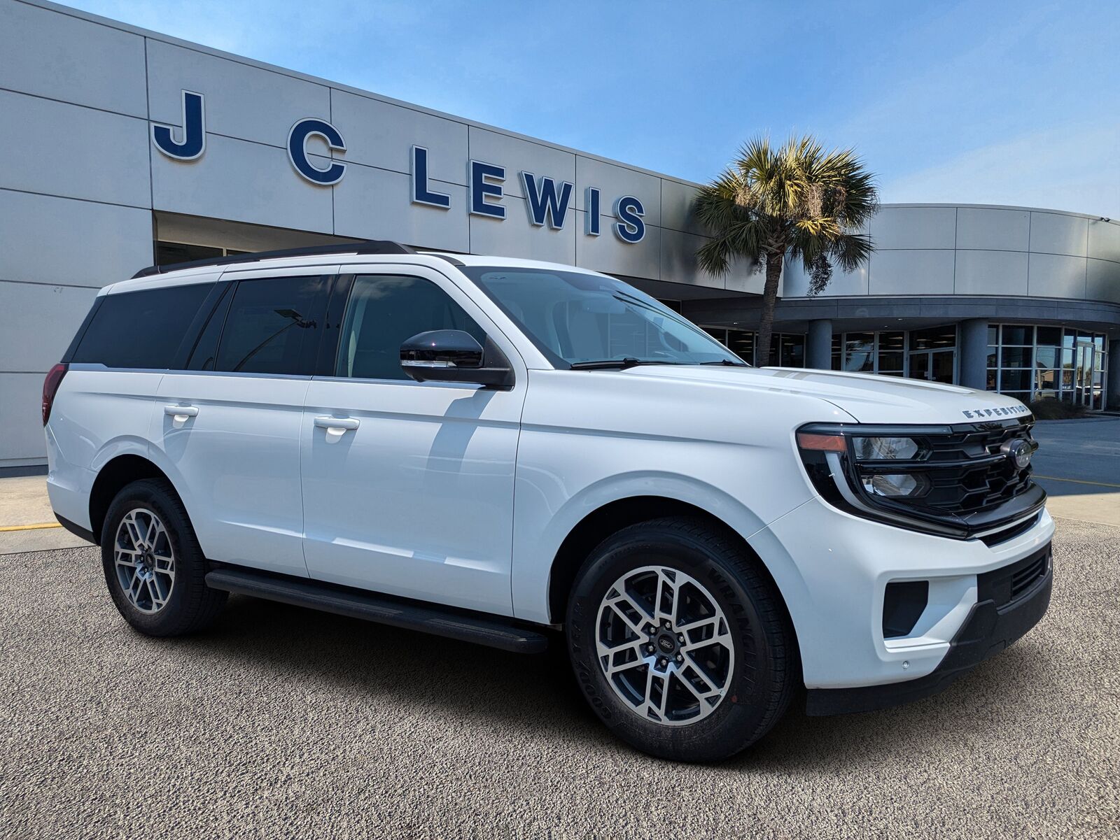 2026 FORD Expedition