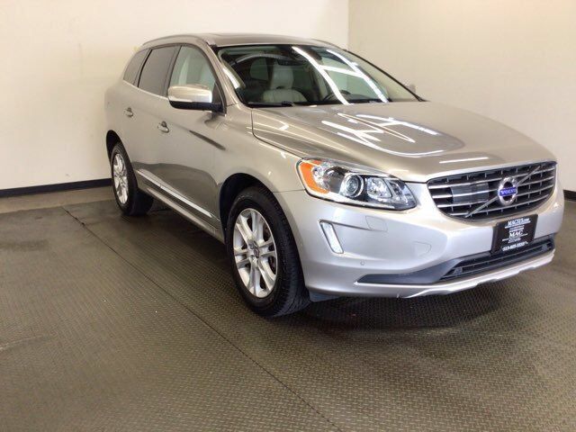 2015 VOLVO XC60