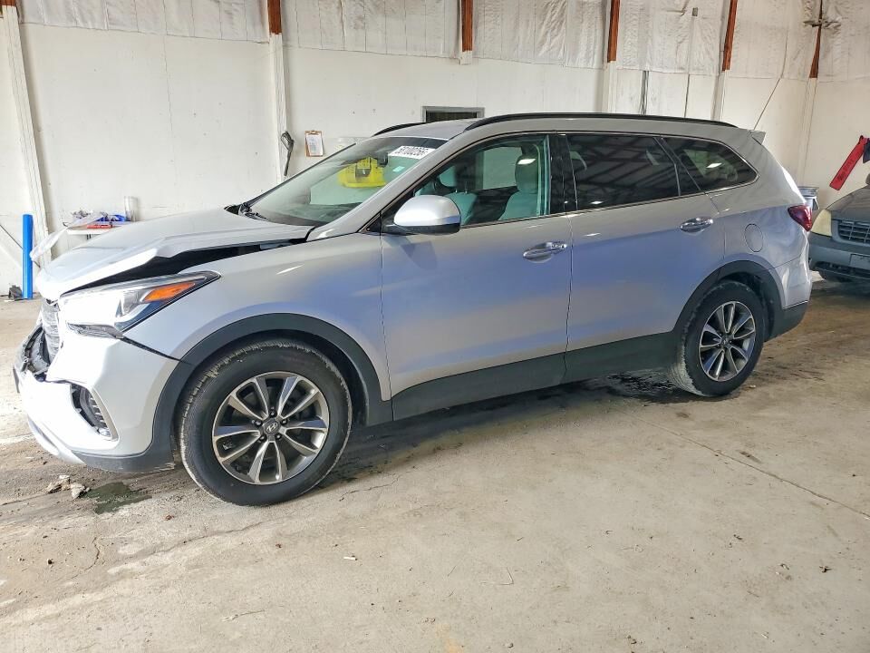 2017 HYUNDAI Santa Fe