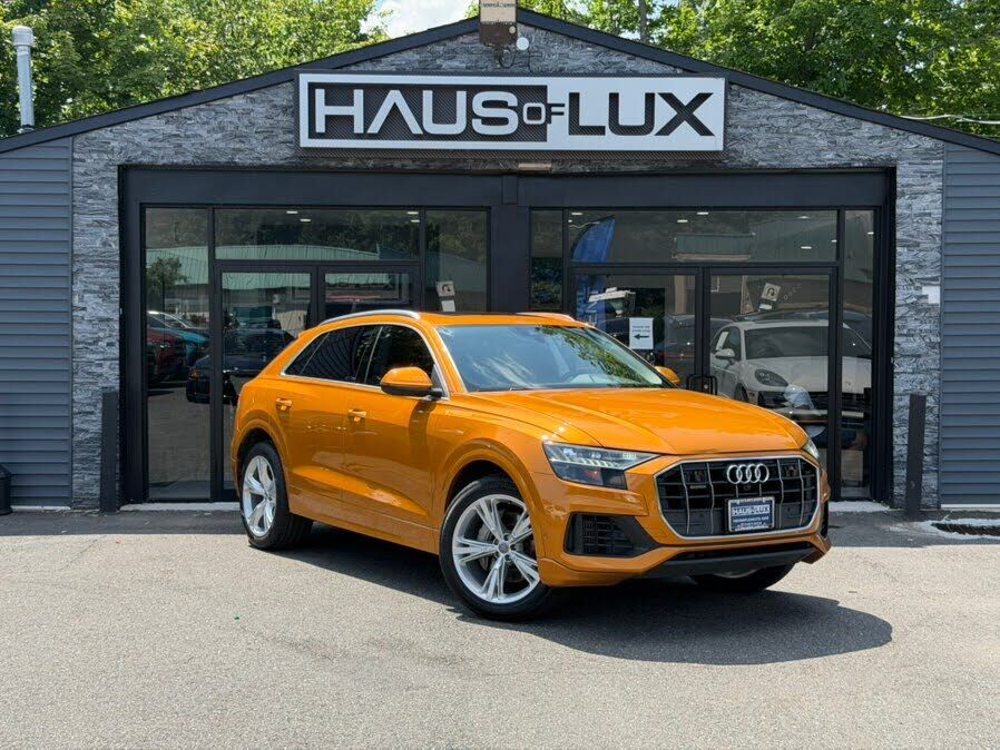 2019 AUDI Q8