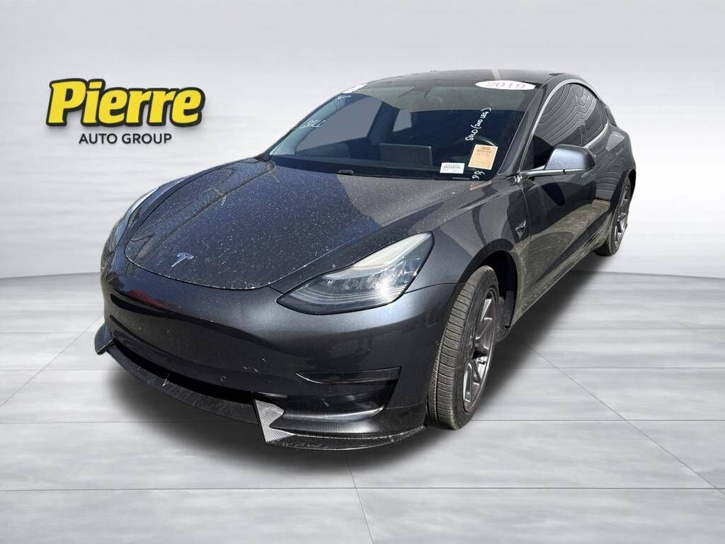2019 TESLA Model 3