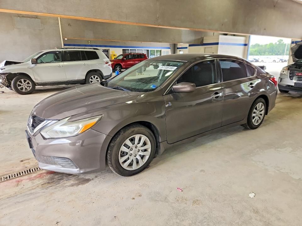 2016 NISSAN Altima