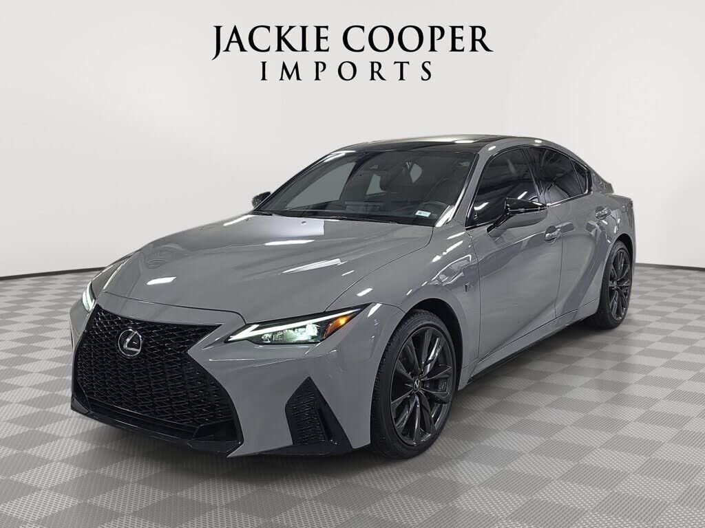 2025 LEXUS IS