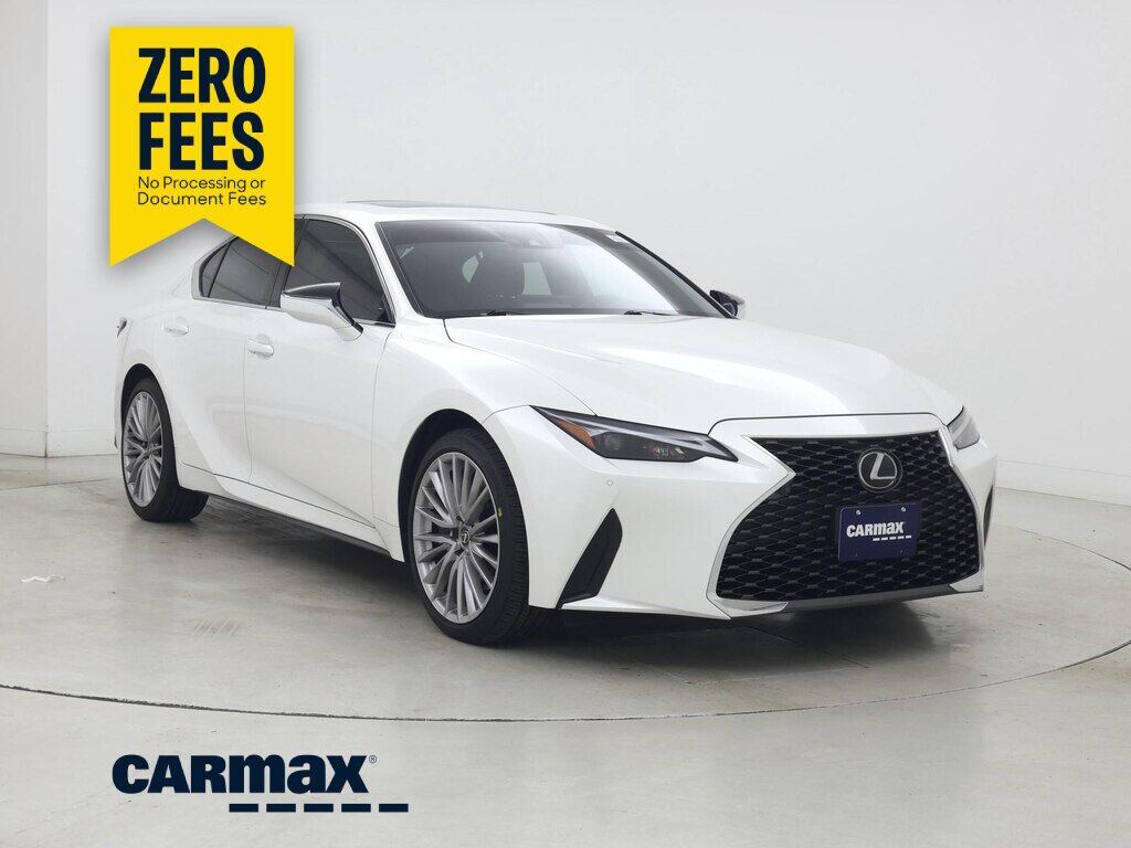 2023 LEXUS IS