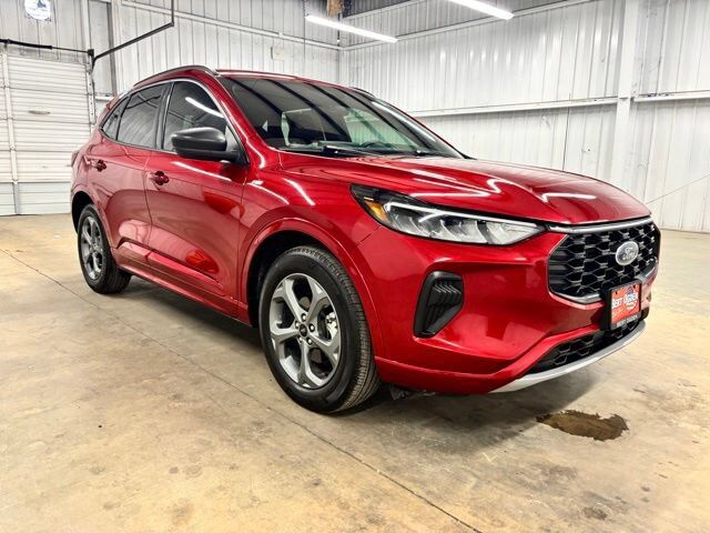 2024 FORD Escape