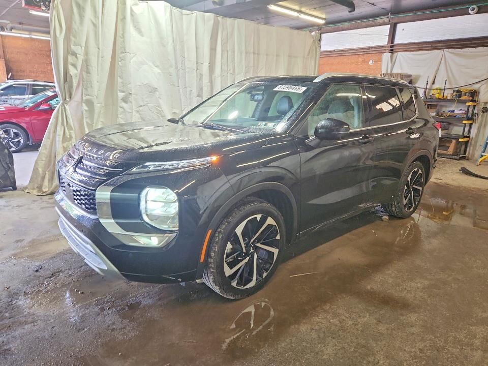 2022 MITSUBISHI Outlander