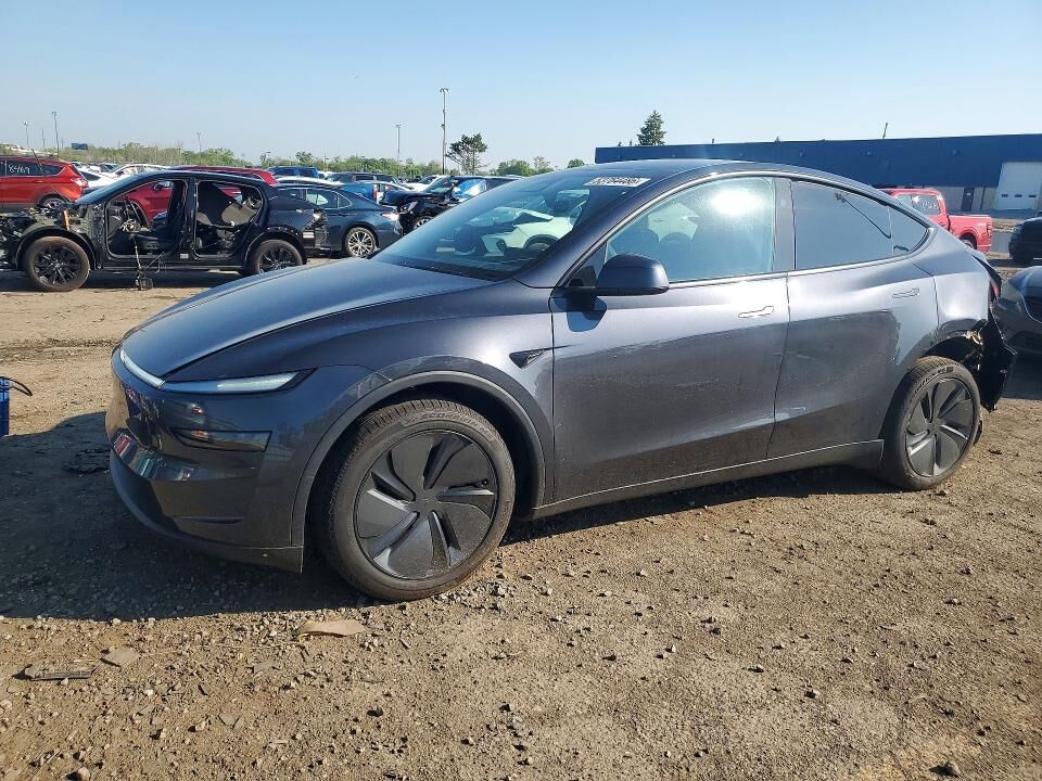 2026 TESLA Model Y
