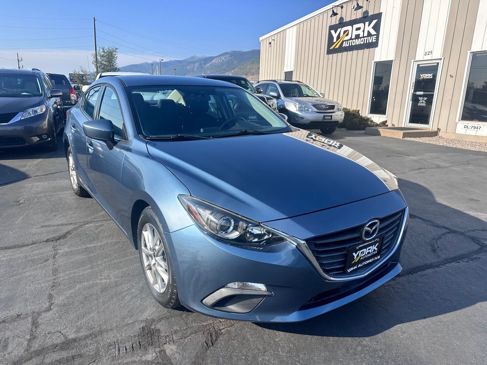 2014 MAZDA Mazda3